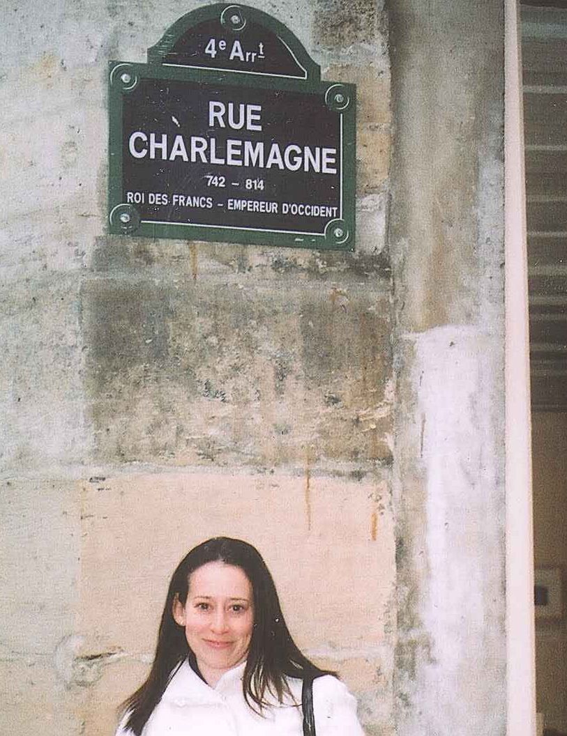 Jennifer R. Davis Headshot